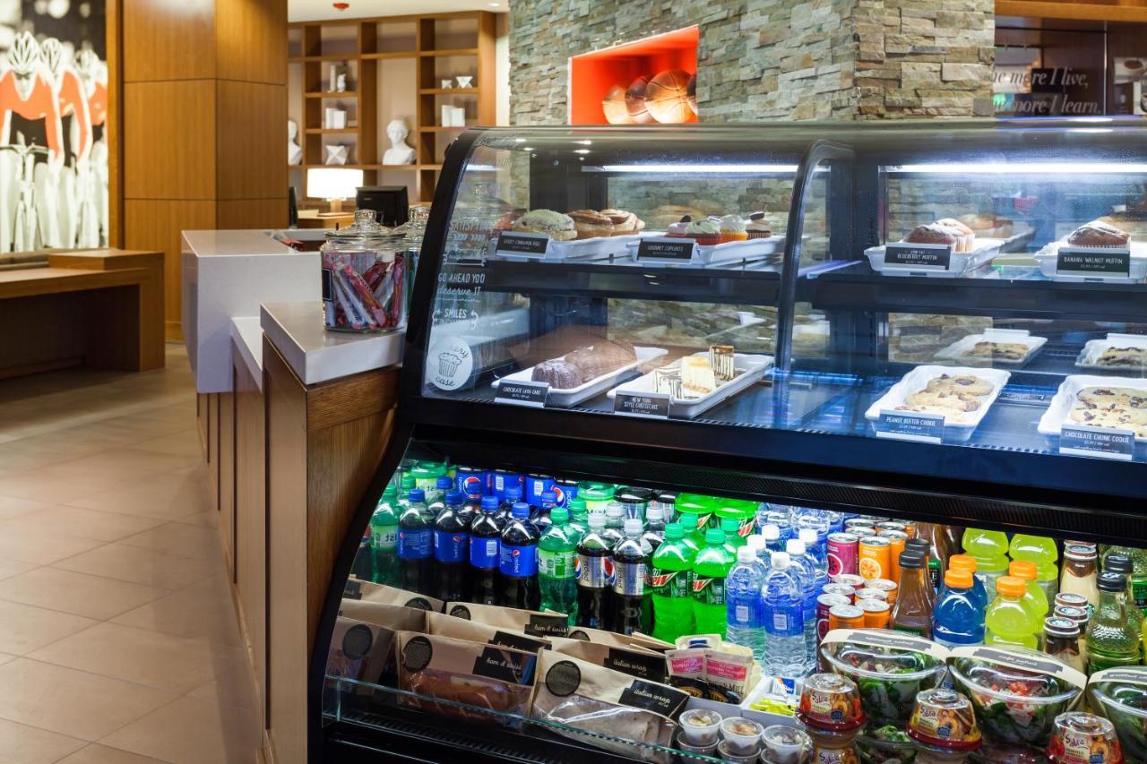 Hyatt Place Bloomington Indiana Ngoại thất bức ảnh