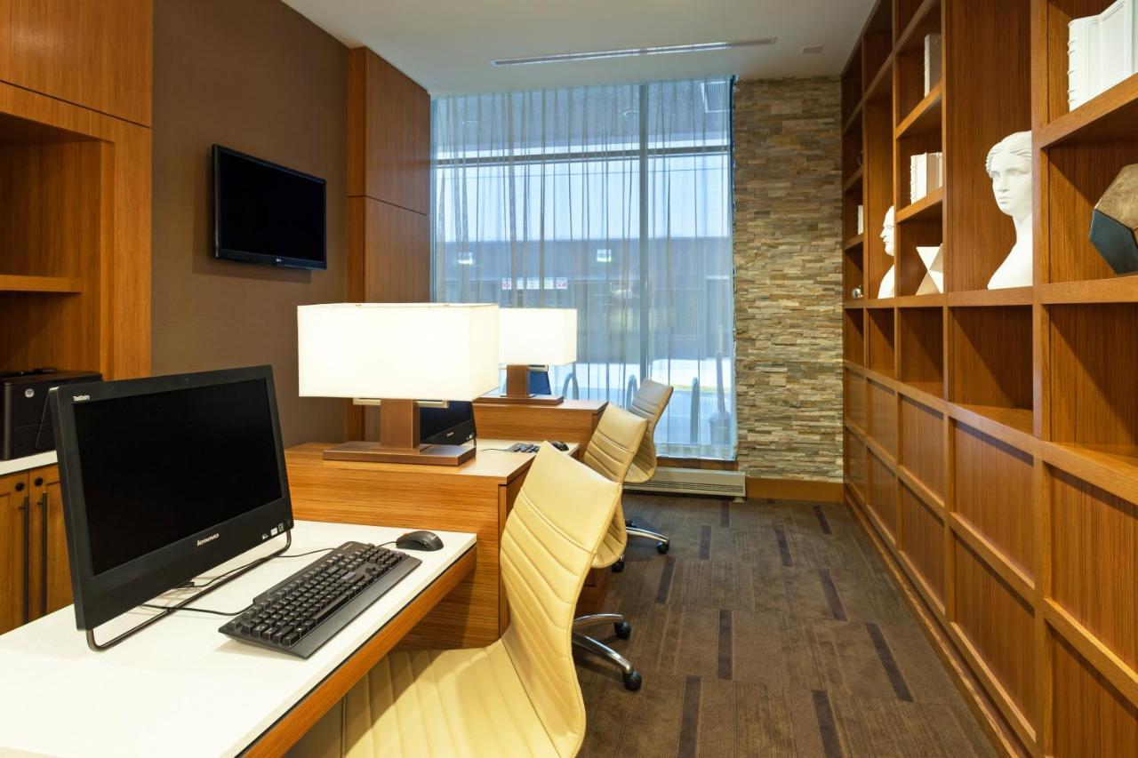 Hyatt Place Bloomington Indiana Ngoại thất bức ảnh